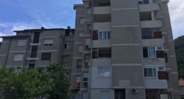 Mostar: Prodaje se stan