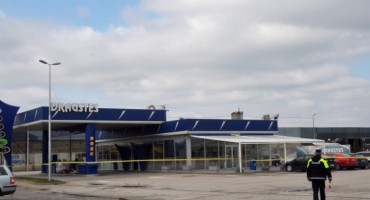 Radnik benzinske pumpe u Bijeljini pokupio 40.000 KM pa pobjegao u Srbiju 