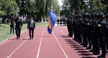 Bakir Izetbegović