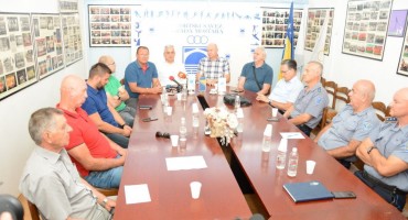 U nedjelju gradski derbi: Zrinjskom 5000 KM za organizaciju, Veležu 3000 za prijevoz navijača