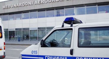 krivotvorene putovnice, tjeralica, Bijeljina, granična policija, Trebinje