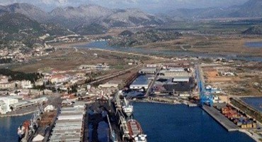 Gašenje mostarskog Aluminija ozbiljno uzdrmalo i Luku Ploče