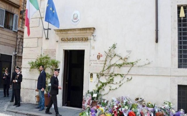 Dva Amerikanca osam puta izbola talijanskog policajca: Odbili vratiti ruksak