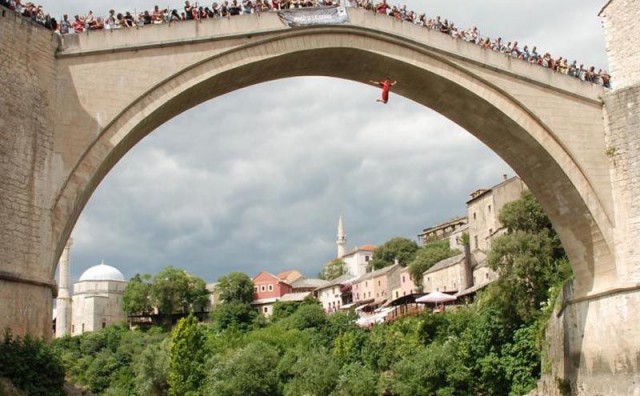 skok sa starog mosta