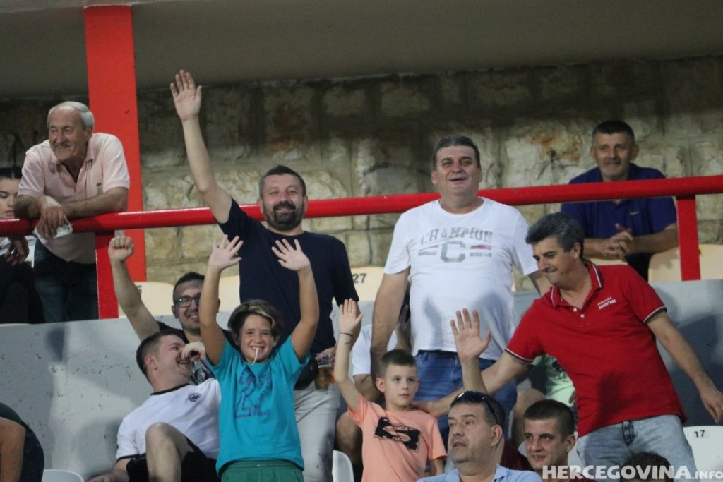 HŠK Zrinjski: Pogledajte kako je bilo na stadionu za vrijeme utakmice protiv Zvijezde 09