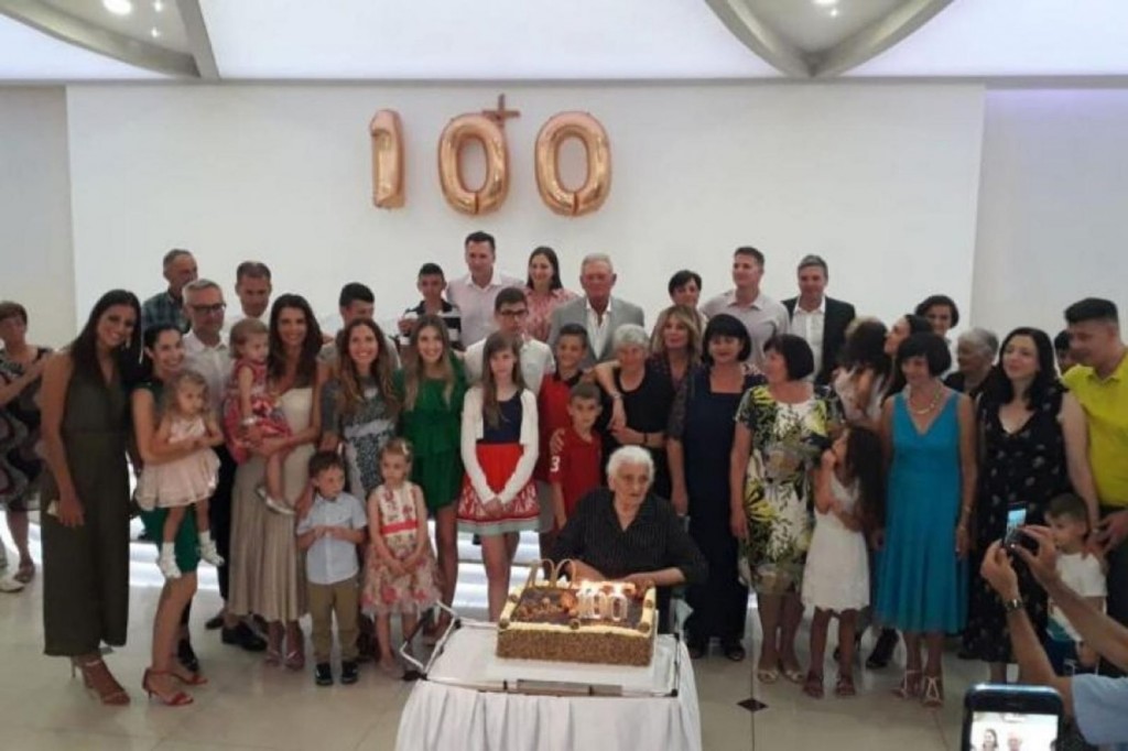 U Posušju proslavljen 100. rođendan Ive Zovko iz Vinjana