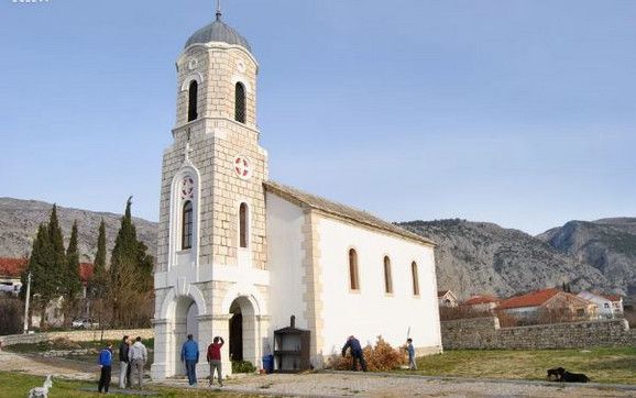 MRV osudio verbalni napad na svećenika i vjernike kod Blagaja
