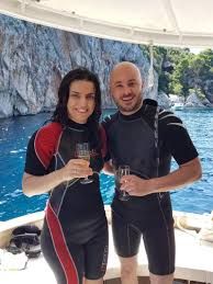 Par u moru kod Pelješca našao staru škrinju, cura nije vjerovala što je u njoj