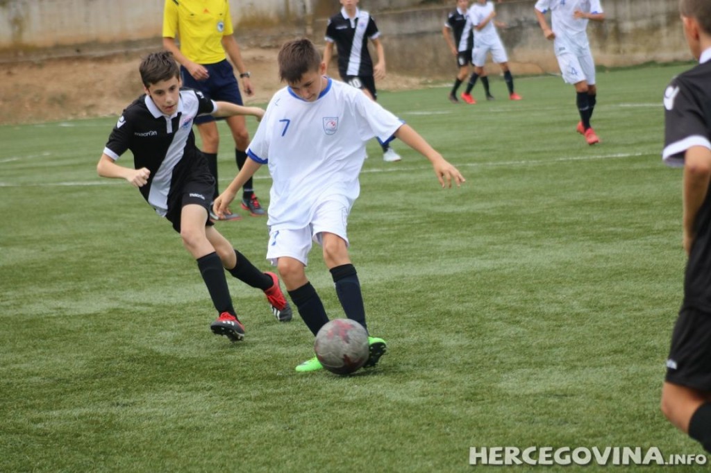 FOTO: Sjajna utakmica pionira Zrinjskog i NK Mostar i podjela bodova