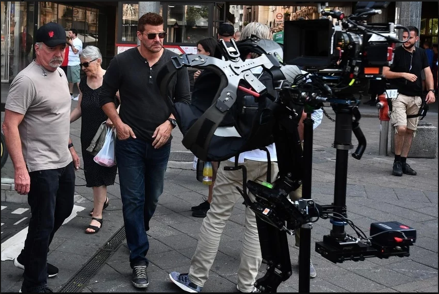 Glumačka zvijezda David Boreanaz snima na ulicama Beograda