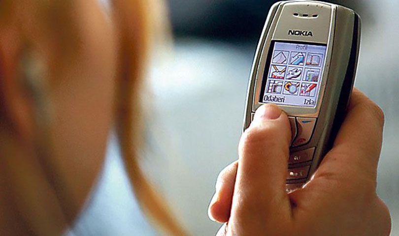 Sve manji broj korisnika SMS-ova i fiksnih telefona u BiH
