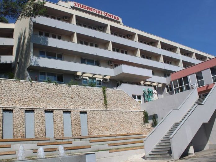 MOSTAR 22-godišnjakinja se pokušala ubiti u Studentskom centru