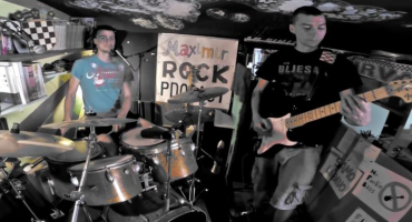 Poslušajte glazbeni odgovor mladih Hrvata na pokušaj zabrane 'Bojna Čavoglave' 