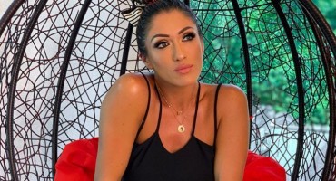 Hana Hadžiavdagić se na moru okitila perjem