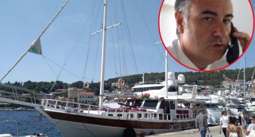 brod, Hvar, trovanje