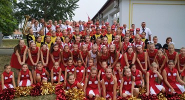 Mostarske mažoretkinje gostovale u Vrbovcu