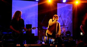 Legendarni Željko Bebek u Posušju održao koncert za pamćenje