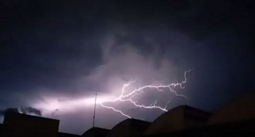 Grom udario nogometaše