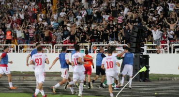 Nogometaši i navijači Zrinjskog poručuju: Mi igramo do kraja