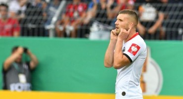 Eintracht bez Rebića izgubio od Leipziga