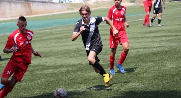 U fantastičnoj utakmici kadeti Zrinjskog slavili kod Borca i izbili na čelo ljestvice