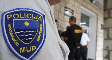 Policija
