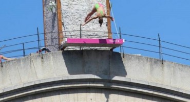 Mostar pretposljednja stanica Red Bull Cliff Diving - Svjetskog prvenstva 2019.