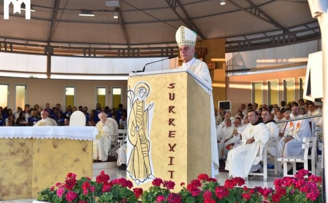 Nadbiskup Rino Fisichella: Nemojmo se zaustaviti pred poteškoćama i zabrinutostima života