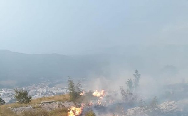 Požar na Humu nakon udara groma