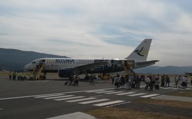Rukovodstvo zrakoplovne tvrtke “FlyBosnia” tražilo je sastanak sa predstavnicima mostarskih i vlasti HNŽ-a