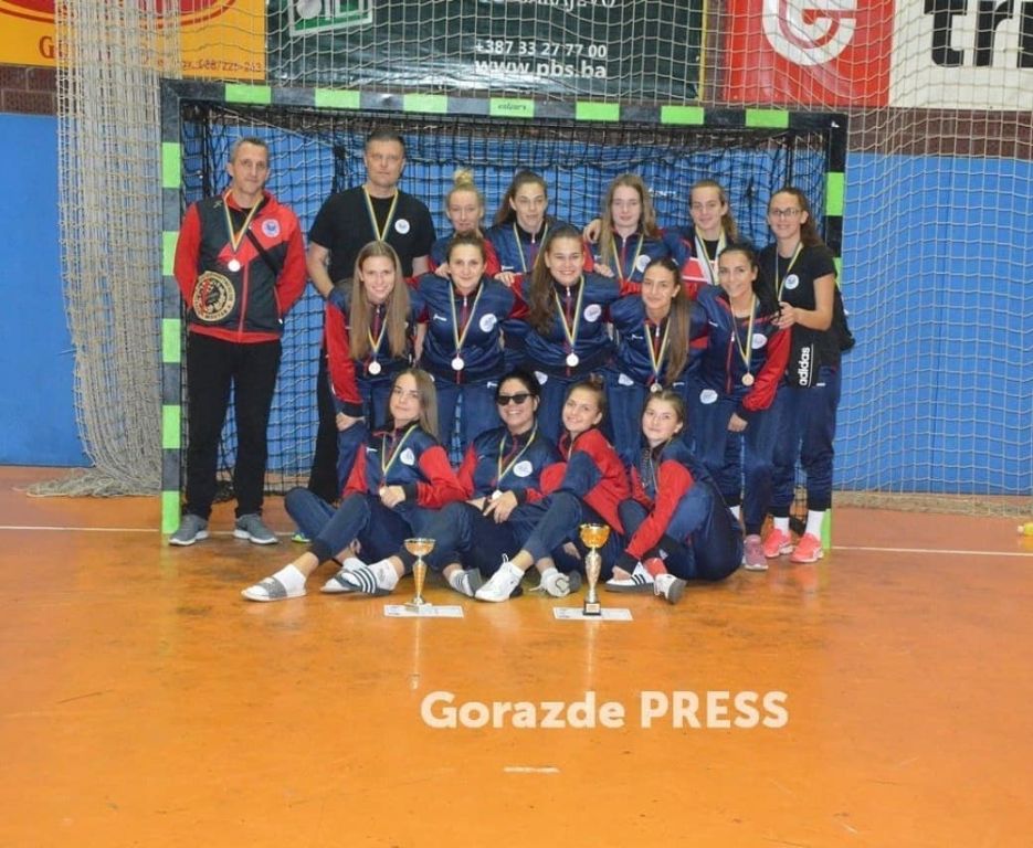 Rukometašice Zrinjskog treće na turniru u Goraždu