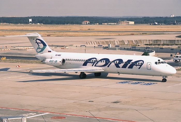Tržišna inspekcija kaznila slovensku zrakoplovnu kompaniju Adria Airways