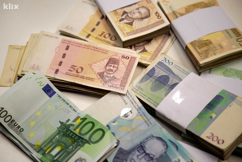 Imamo najveće stope doprinosa u Europi a njihovo smanjenje dovelo bi do rasta plaća i investicija