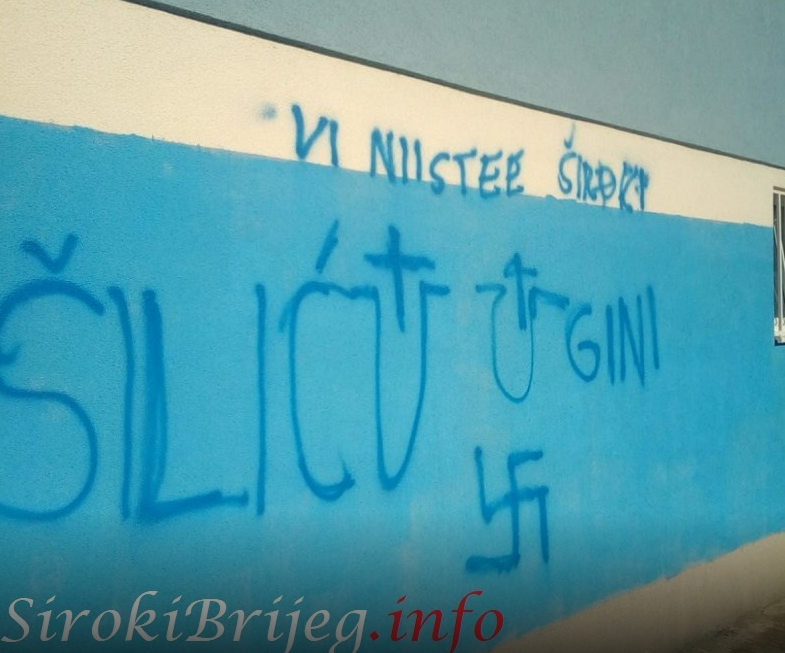 Dvojica Širokobriježana i Gruđanin privedeni zbog crtanja uvredljivih grafita po zidovima kampa NK Široki Brijeg