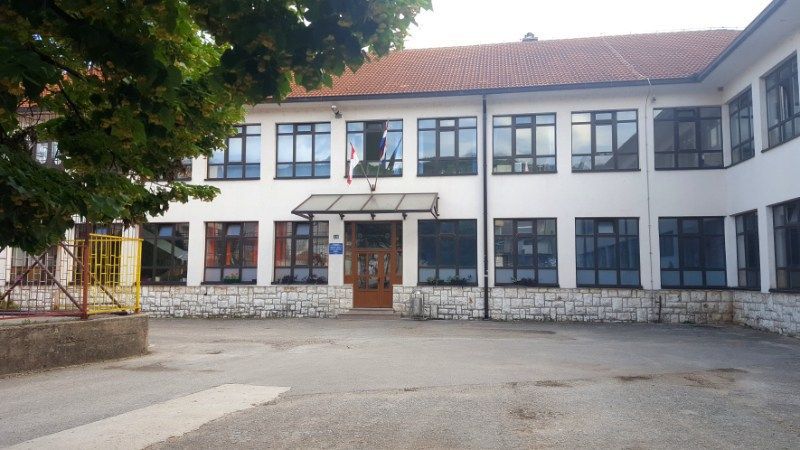 Vježba evakuacije i spašavanja u srednjoj školi Antuna Branka Šimića u Grudama