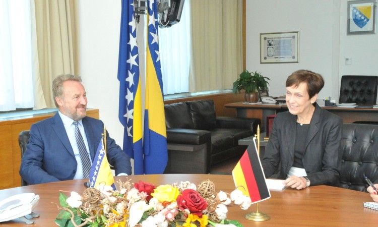 Izetbegović-Uebber: Bitno da se u BiH što prije okonča trenutni zastoj