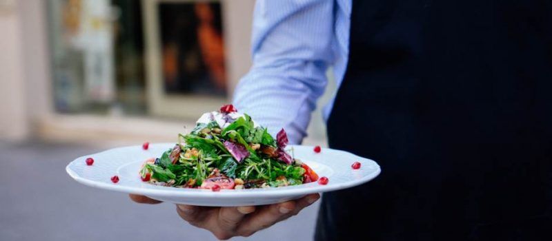 Morao zatvoriti restoran jer mu je svih 26 radnika dalo otkaz u isto vrijeme
