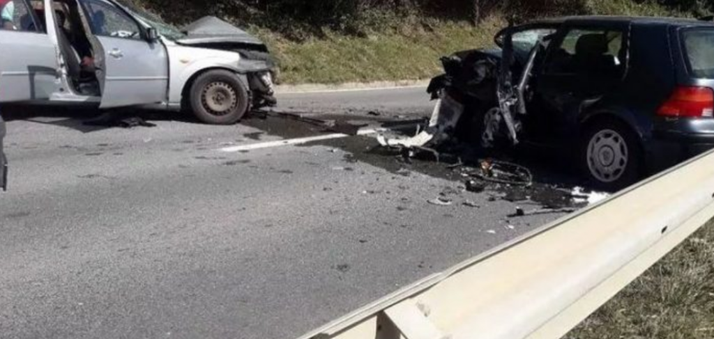 U teškoj prometnoj nesreći poginula jedna osoba