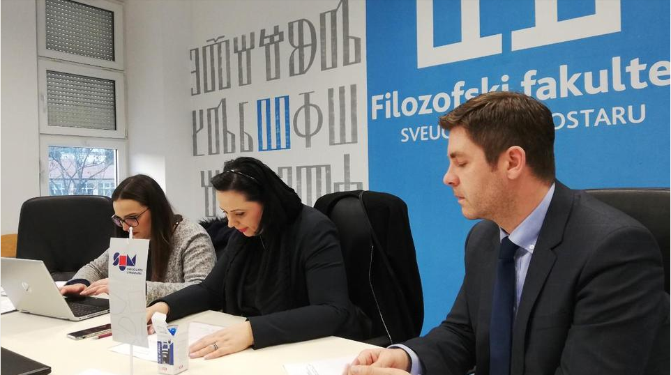 Sankcionirati napade na novinare, učiniti sve da se novinari zaštite