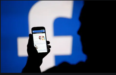 Skočio s četvrtog kata zgrade glavne uprave Facebooka
