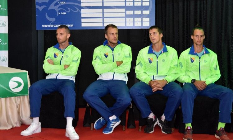 Bašić i Forejtek danas otvaraju dvoboj Davis Cup reprezentacija BiH i Češke