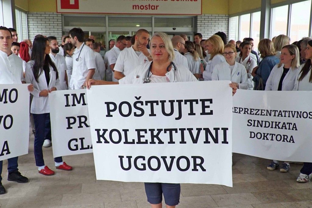 Štrajk upozorenja u Mostaru: Liječnici traže reprezentativnost sindikata