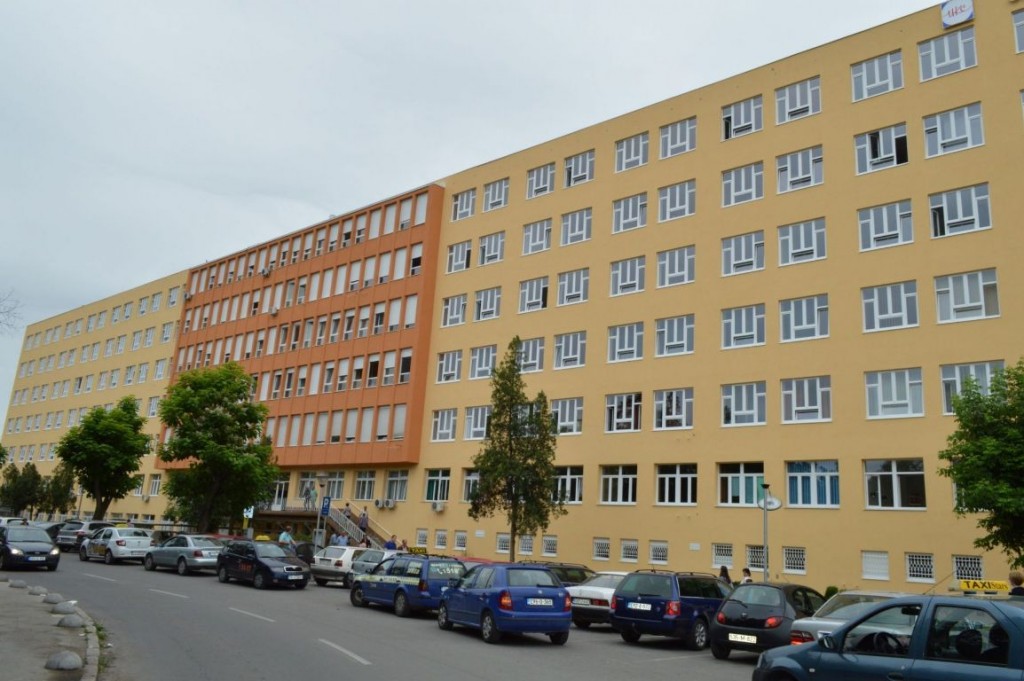 Hercegovina.info donosi potresnu priču iz Tuzle: Viša medicinska sestra žrtva mobinga, vrijeđanja na vjerskoj osnovi