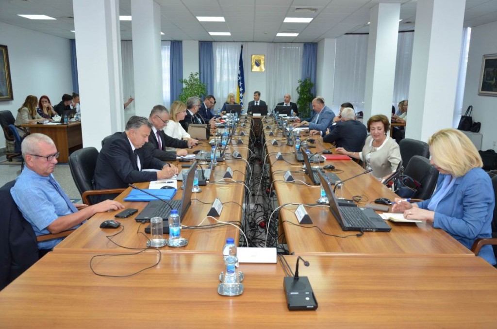 Hitna sjednica Vlade FBiH - Obustava prijema novih radnika u rudnike
