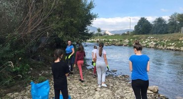 hrvatska udruga mladih , Vitez