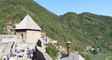 zenica, Muzej grada Zenice, Tri kraljice