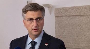 Zbog govora mržnje isključeno osam zagrebačkih HDZ-ovaca