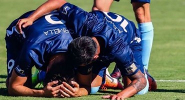 Tri sata prije početka utakmice doznao da mu je umro otac, ušao u igru i postigao pobjednički pogodak