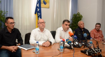 U akciji 'Orka' uhićena kriminalna grupa koja je pljačkala bankomate (VIDEO)