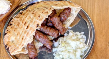 Ovo su mjesta gdje možete pojesti najbolje ćevape na svijetu, na listi i jedan restoran iz Mostara